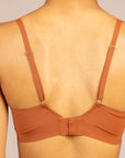 Seamless Scoop Bra with adjustable Straps and Closure